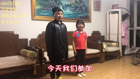 17.郭烔言、郭煊伸讲《冰糖葫芦，谁买》