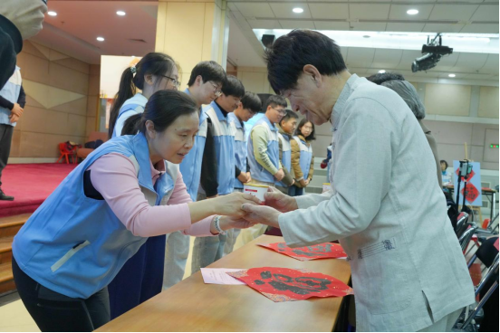 书香浸润夕阳红 志愿服务暖人心——首都图书馆银龄文化志愿活动圆满完成431.png